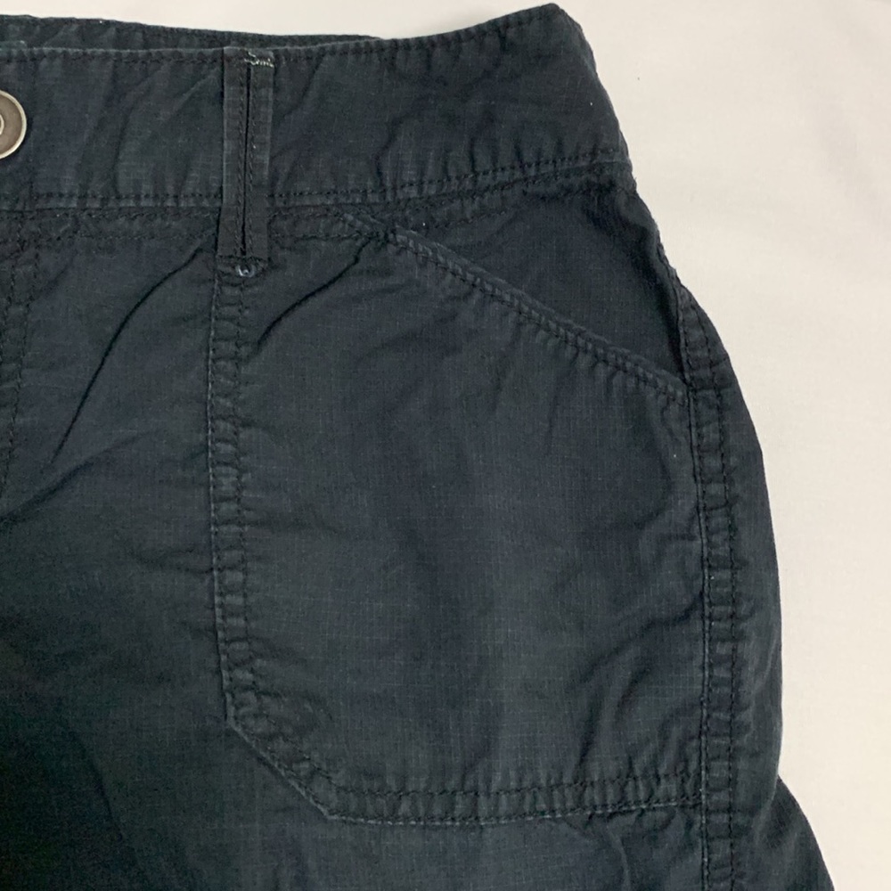 Black Cargo Bermuda shorts by Croft & Barrow. Natural fit. - Picture 4 of 7